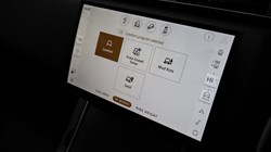 2024 (74) LAND ROVER RANGE ROVER VELAR 2.0 D200 MHEV Dynamic HSE 5dr Auto 4991011