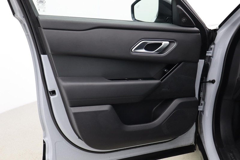 2024 (74) LAND ROVER RANGE ROVER VELAR 2.0 D200 MHEV Dynamic HSE 5dr Auto 4990990