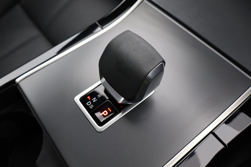 2024 (74) LAND ROVER RANGE ROVER VELAR 2.0 D200 MHEV Dynamic HSE 5dr Auto 4991005