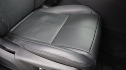 2024 (74) LAND ROVER RANGE ROVER VELAR 2.0 D200 MHEV Dynamic HSE 5dr Auto 4990998