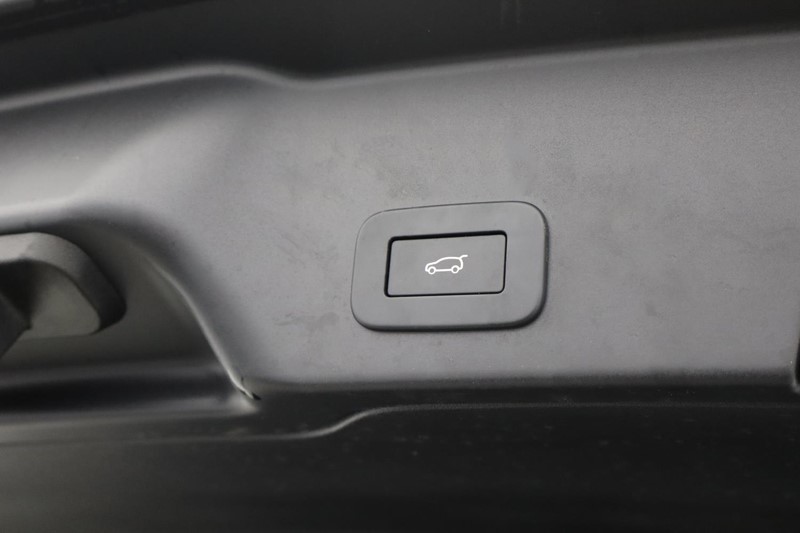 2024 (73) LAND ROVER RANGE ROVER EVOQUE 1.5 P300e Dynamic HSE 5dr Auto 5011924