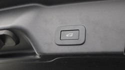 2024 (73) LAND ROVER RANGE ROVER EVOQUE 1.5 P300e Dynamic HSE 5dr Auto 5011924