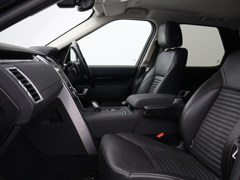 2022 (22) LAND ROVER DISCOVERY 3.0 D300 S 5dr Auto 5119516