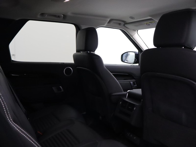 2022 (22) LAND ROVER DISCOVERY 3.0 D300 S 5dr Auto 5119519