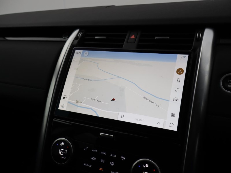 2022 (22) LAND ROVER DISCOVERY 3.0 D300 S 5dr Auto 5119524