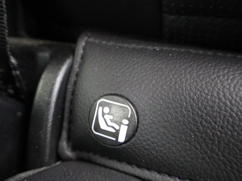 2022 (22) LAND ROVER DISCOVERY 3.0 D300 S 5dr Auto 5119507