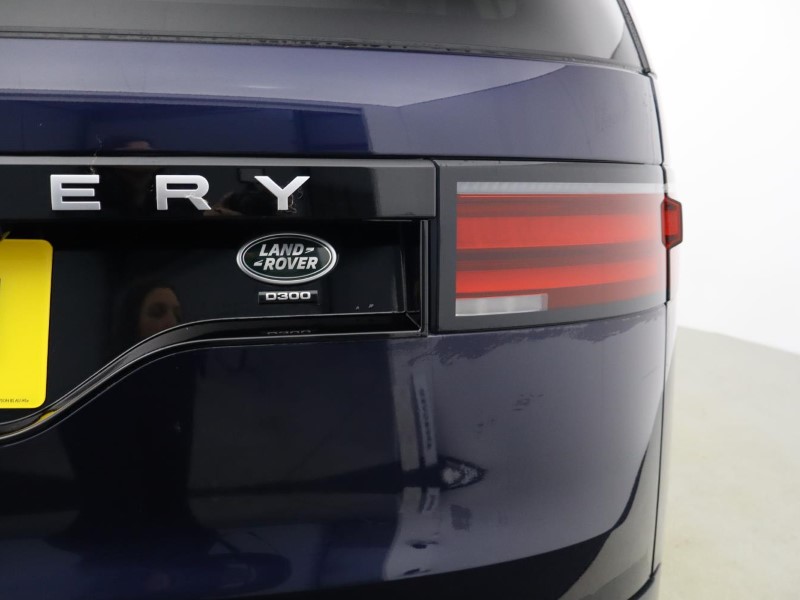2022 (22) LAND ROVER DISCOVERY 3.0 D300 S 5dr Auto 5119489