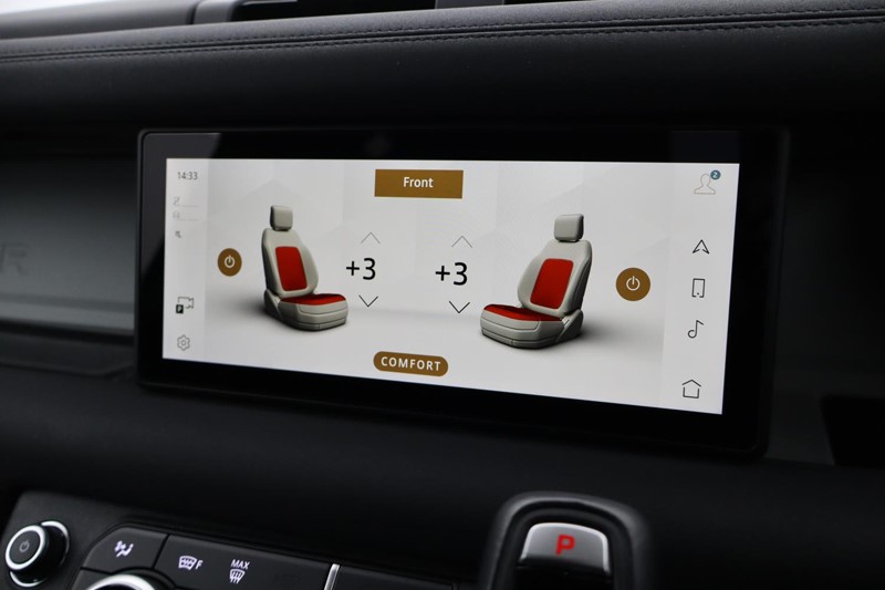 2025 (75) LAND ROVER COMMERCIAL DEFENDER 3.0 D250 Hard Top SE Auto 4961627