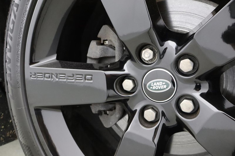 2025 (75) LAND ROVER COMMERCIAL DEFENDER 3.0 D250 Hard Top SE Auto 4961595