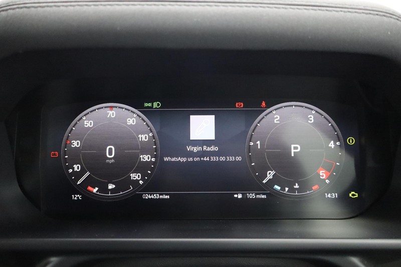 2025 (75) LAND ROVER COMMERCIAL DEFENDER 3.0 D250 Hard Top SE Auto 4961614