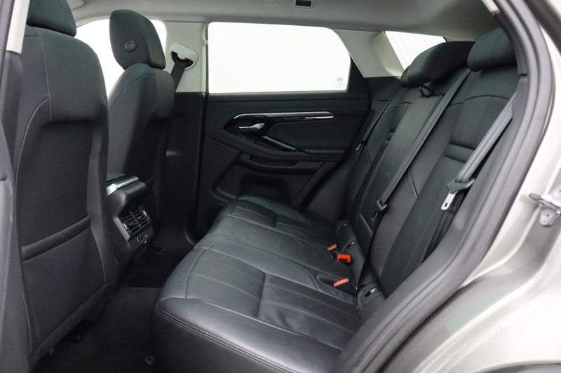 2021 (21) LAND ROVER RANGE ROVER EVOQUE 2.0 D165 SE 5dr Auto 4980310