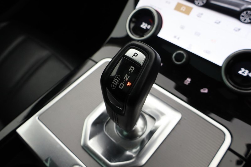 2021 (21) LAND ROVER RANGE ROVER EVOQUE 2.0 D165 SE 5dr Auto 4980317