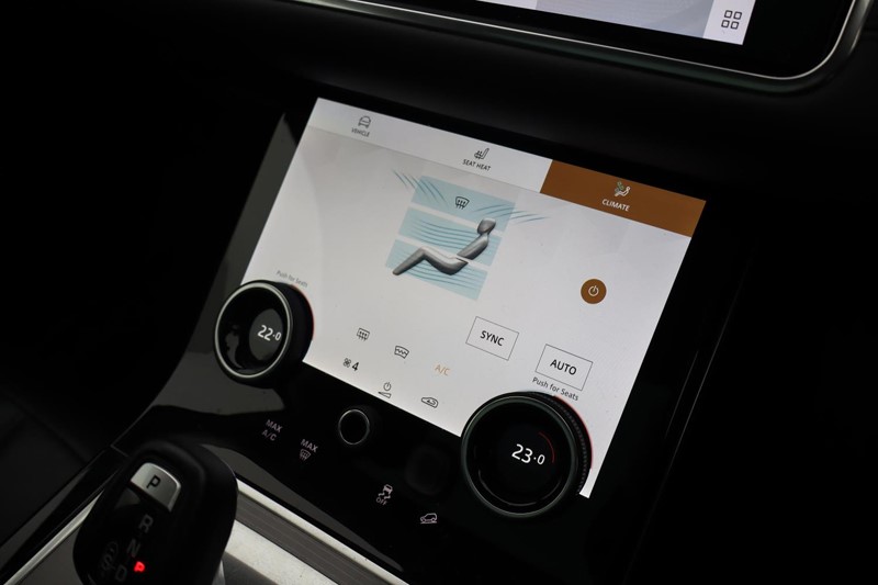 2021 (21) LAND ROVER RANGE ROVER EVOQUE 2.0 D165 SE 5dr Auto 4980318