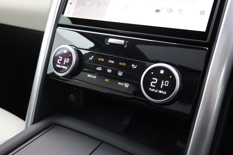 2025 (25) LAND ROVER DISCOVERY 3.0 D350 Dynamic HSE 5dr Auto 4978535