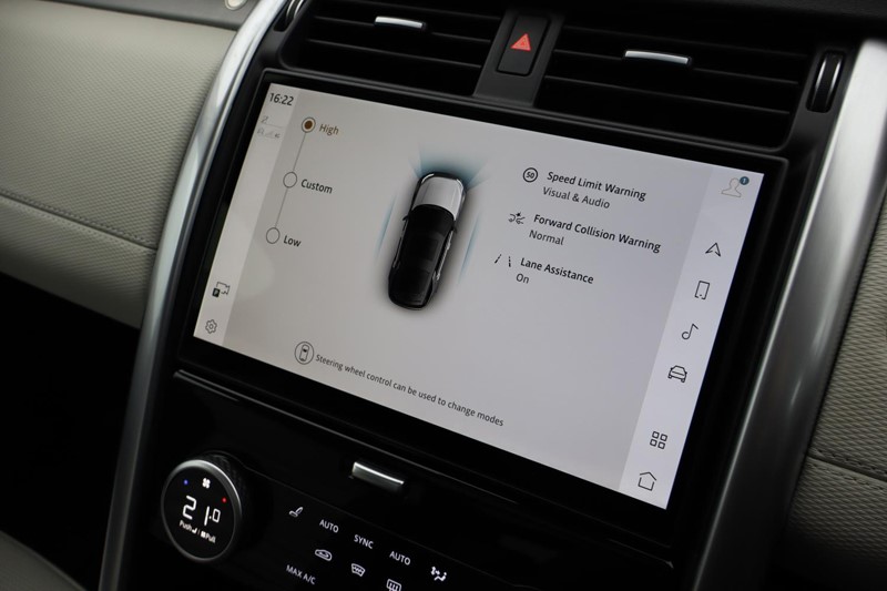 2025 (25) LAND ROVER DISCOVERY 3.0 D350 Dynamic HSE 5dr Auto 4978549