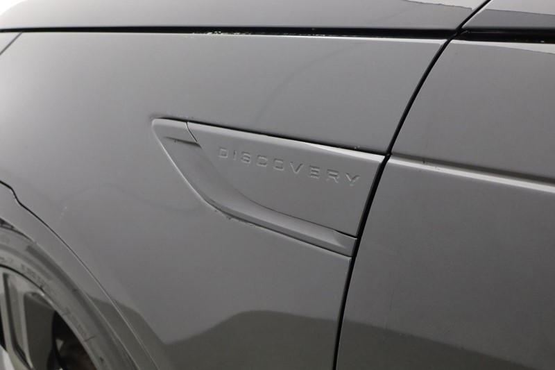 2022 (22) LAND ROVER DISCOVERY 3.0 D250 R-Dynamic SE 5dr Auto 4986022
