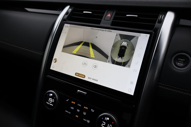 2022 (22) LAND ROVER DISCOVERY 3.0 D250 R-Dynamic SE 5dr Auto 4986035