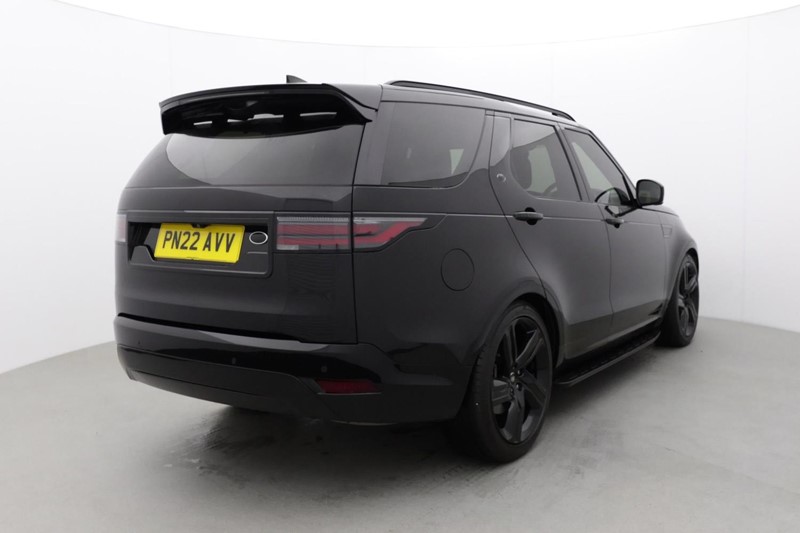 2022 (22) LAND ROVER DISCOVERY 3.0 D250 R-Dynamic SE 5dr Auto 4986017