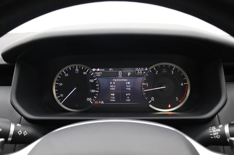 2022 (22) LAND ROVER DISCOVERY 3.0 D250 R-Dynamic SE 5dr Auto 4986032