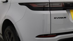2026 (75) LAND ROVER RANGE ROVER EVOQUE 2.0 D200 Dynamic HSE 5dr Auto 5565660