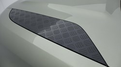 2025 (25) LAND ROVER DEFENDER 3.0 D350 X-Dynamic HSE 110 5dr Auto 5051637