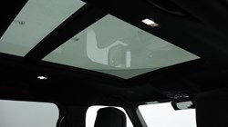 2025 (25) LAND ROVER DEFENDER 3.0 D350 X-Dynamic HSE 110 5dr Auto 5051662