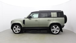 2025 (25) LAND ROVER DEFENDER 3.0 D350 X-Dynamic HSE 110 5dr Auto 5051628