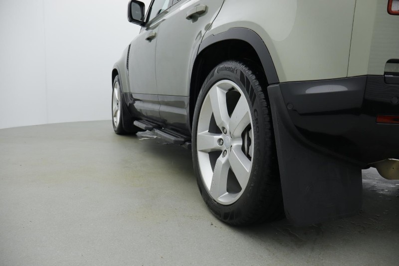 2025 (25) LAND ROVER DEFENDER 3.0 D350 X-Dynamic HSE 110 5dr Auto 5051669