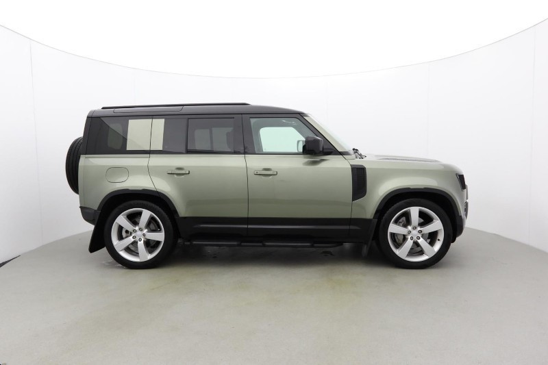 2025 (25) LAND ROVER DEFENDER 3.0 D350 X-Dynamic HSE 110 5dr Auto 5051627