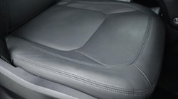 2025 (25) LAND ROVER DEFENDER 3.0 D350 X-Dynamic HSE 110 5dr Auto 5051644