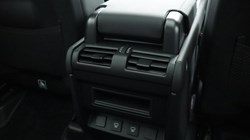 2025 (25) LAND ROVER DEFENDER 3.0 D350 X-Dynamic HSE 110 5dr Auto 5051663