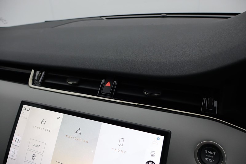 2025 (25) LAND ROVER RANGE ROVER EVOQUE 2.0 D200 Dynamic SE 5dr Auto 5002357