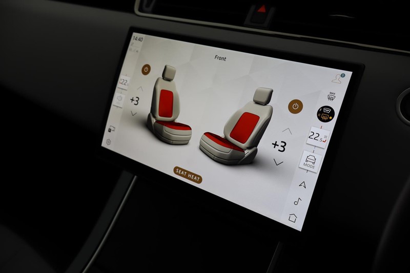 2025 (25) LAND ROVER RANGE ROVER EVOQUE 2.0 D200 Dynamic SE 5dr Auto 5002346