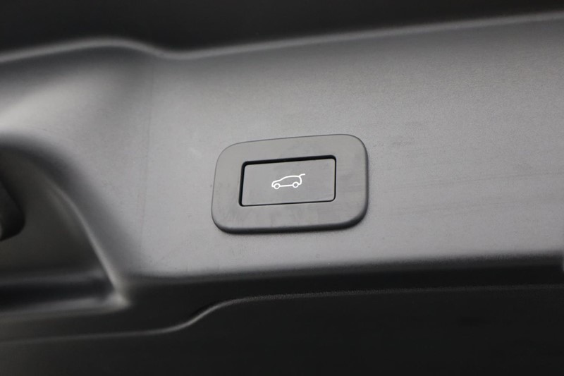 2025 (25) LAND ROVER RANGE ROVER EVOQUE 2.0 D200 Dynamic SE 5dr Auto 5002367