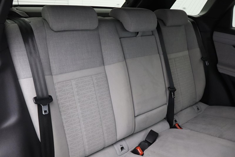 2019 (69) LAND ROVER RANGE ROVER EVOQUE 2.0 D180 R-Dynamic SE 5dr Auto 5030590