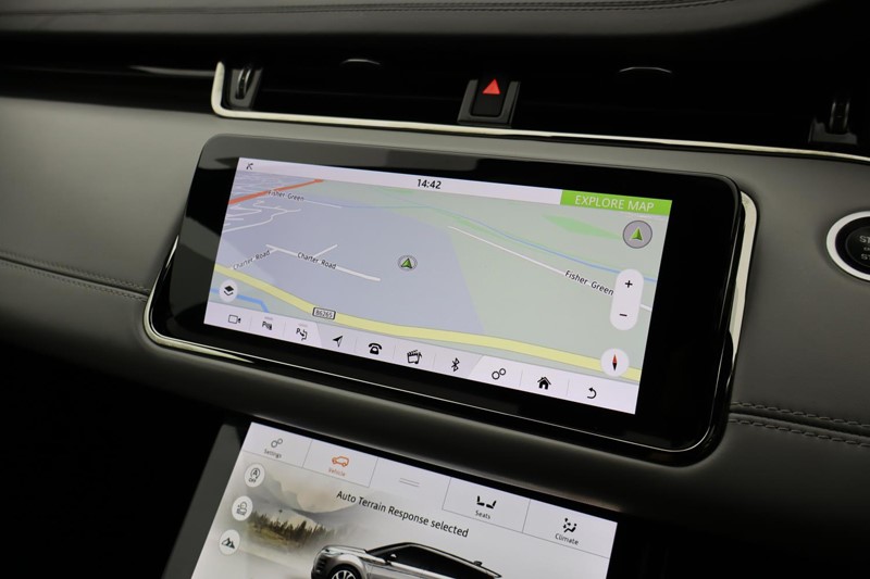 2019 (69) LAND ROVER RANGE ROVER EVOQUE 2.0 D180 R-Dynamic SE 5dr Auto 5030582