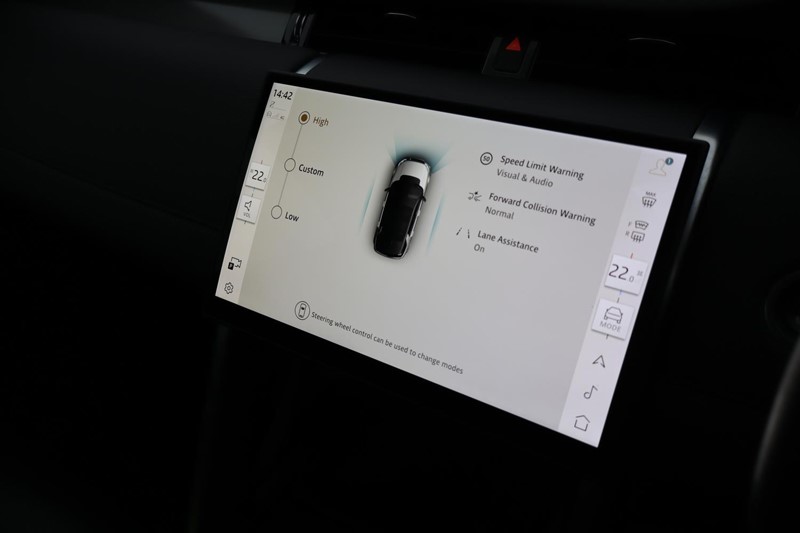 2024 (73) LAND ROVER DISCOVERY SPORT 2.0 D200 Dynamic SE 5dr Auto [7 Seat] 5017205