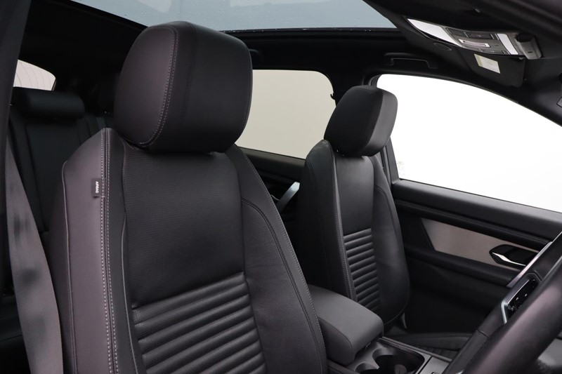 2024 (73) LAND ROVER DISCOVERY SPORT 2.0 D200 Dynamic SE 5dr Auto [7 Seat] 5017186