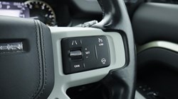 2022 (22) LAND ROVER DEFENDER 3.0 D250 X-Dynamic SE 90 3dr Auto 5048895