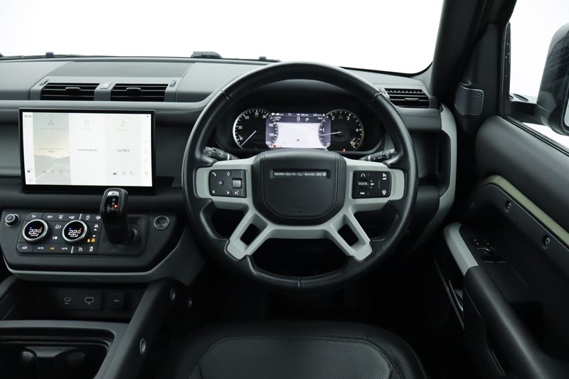 2022 (22) LAND ROVER DEFENDER 3.0 D250 X-Dynamic SE 90 3dr Auto 5048914