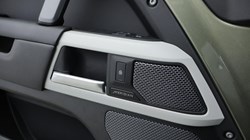 2022 (22) LAND ROVER DEFENDER 3.0 D250 X-Dynamic SE 90 3dr Auto 5048885