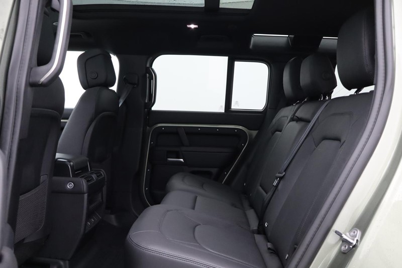 2024 (74) LAND ROVER DEFENDER 2.0 P300e X-Dynamic HSE 110 5dr Auto 5032167