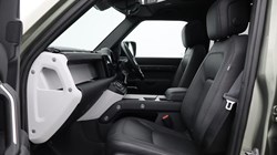 2024 (74) LAND ROVER DEFENDER 2.0 P300e X-Dynamic HSE 110 5dr Auto 5032166