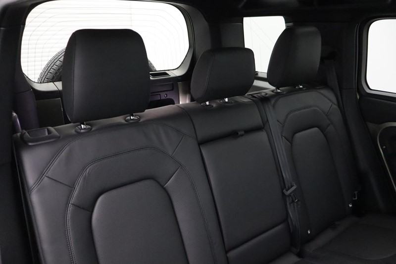 2024 (74) LAND ROVER DEFENDER 2.0 P300e X-Dynamic HSE 110 5dr Auto 5032187