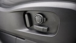 2024 (74) LAND ROVER DEFENDER 2.0 P300e X-Dynamic HSE 110 5dr Auto 5032177