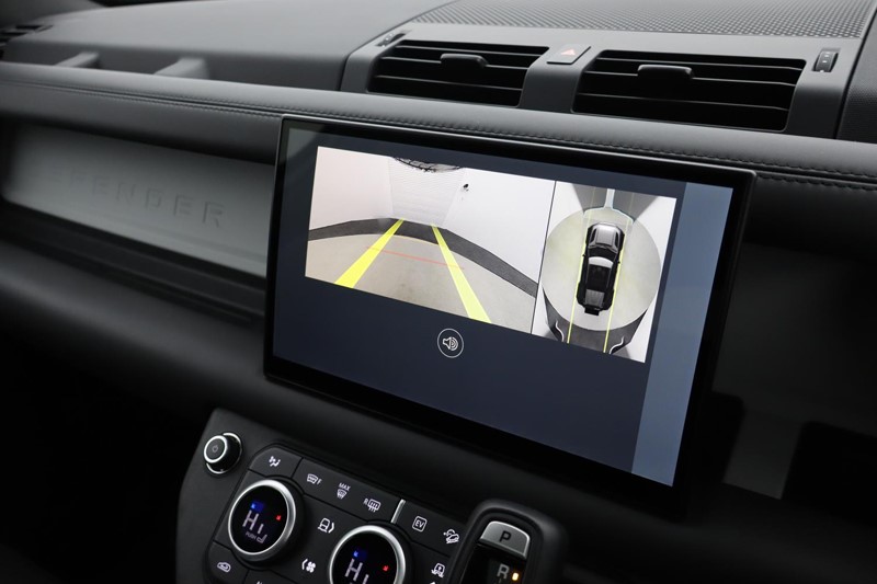 2024 (74) LAND ROVER DEFENDER 2.0 P300e X-Dynamic HSE 110 5dr Auto 5032184