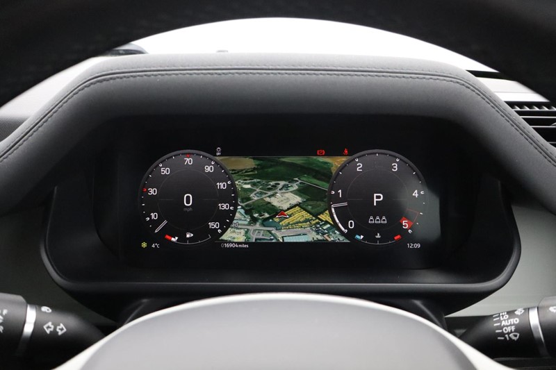 2022 (72) LAND ROVER DEFENDER 3.0 D250 X-Dynamic SE 90 3dr Auto 5002490