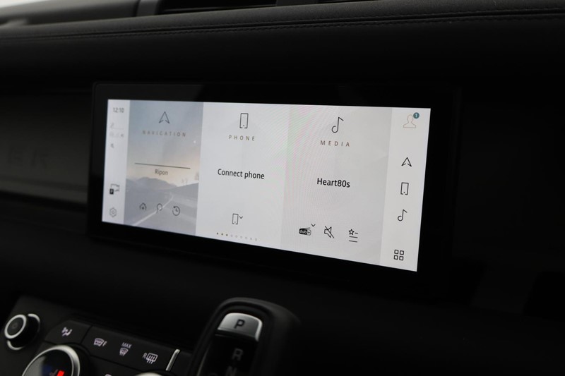 2022 (72) LAND ROVER DEFENDER 3.0 D250 X-Dynamic SE 90 3dr Auto 5002495