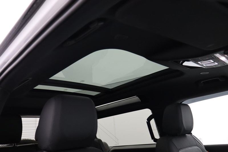 2022 (72) LAND ROVER DEFENDER 3.0 D250 X-Dynamic SE 90 3dr Auto 5002485