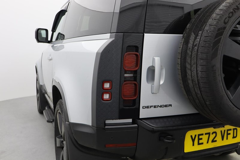 2022 (72) LAND ROVER DEFENDER 3.0 D250 X-Dynamic SE 90 3dr Auto 5002514